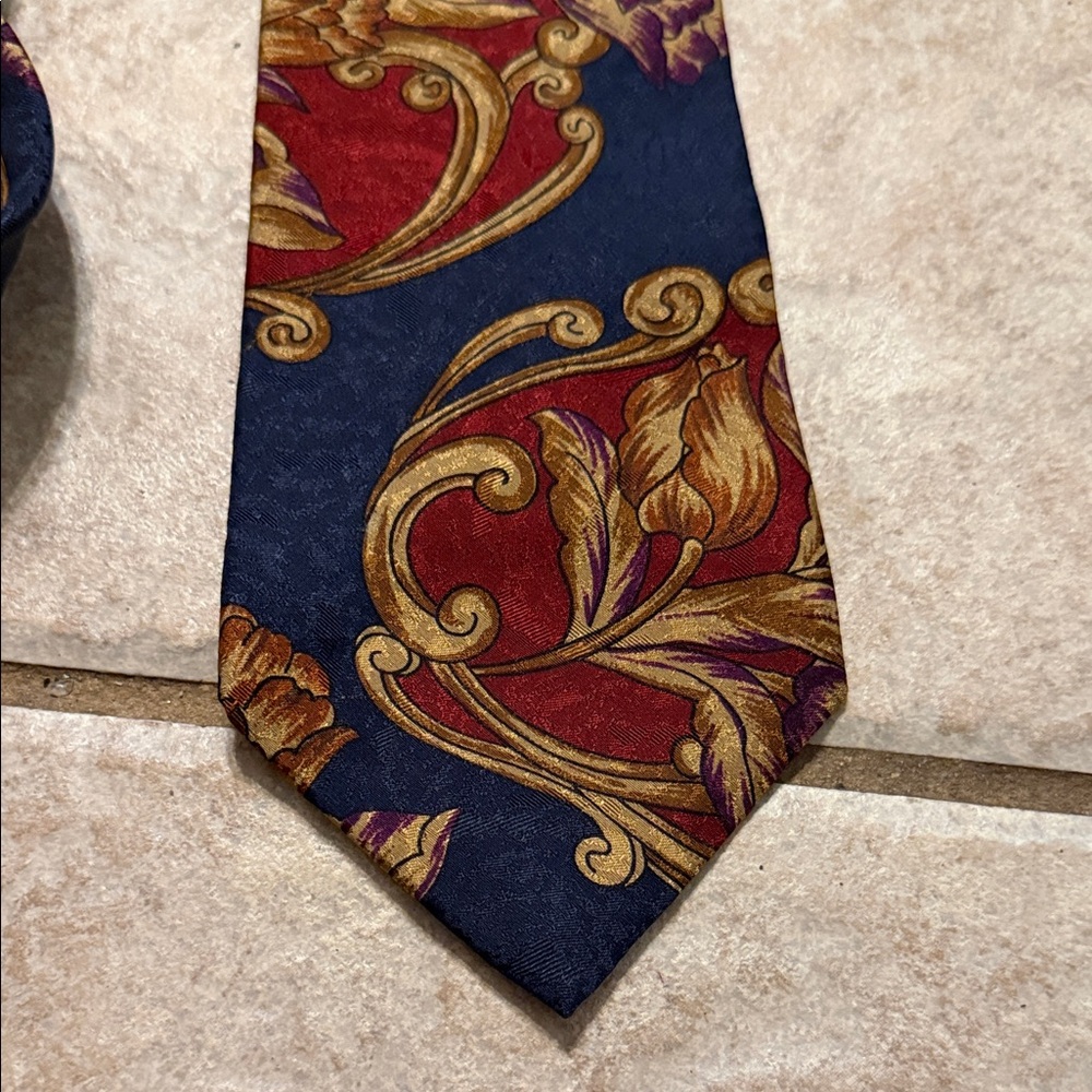 Halston Heritage Navy and Burgundy Baroque Tie